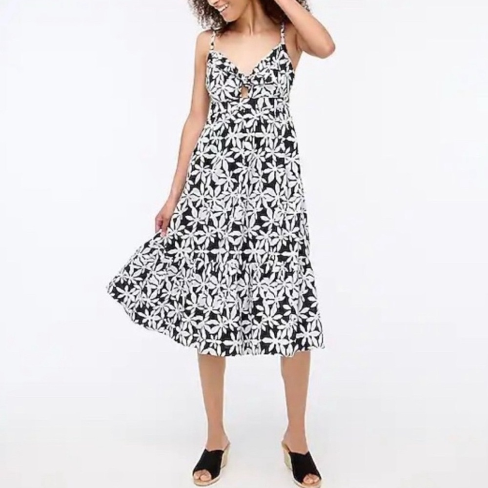 J.Crew Cotton Tie Front Cutout‎ Tiered Smocked Back White Floral Dress Size 2